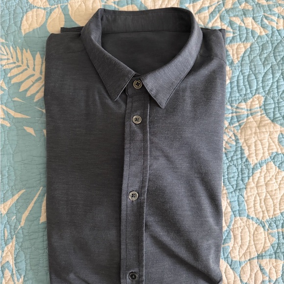 Vuori Other - Men's Vuori Button Down